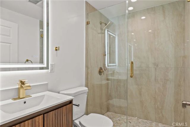 8401 Kester, Panorama City, CA 91402
