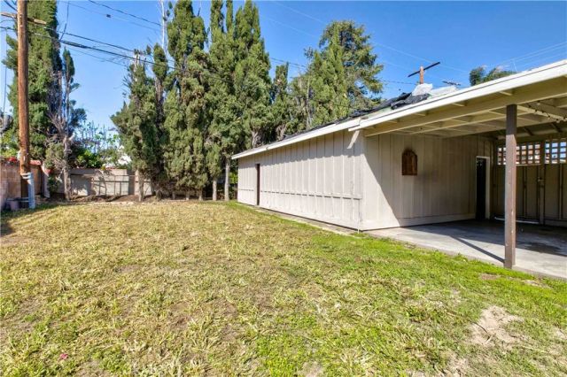 8401 Kester, Panorama City, CA 91402