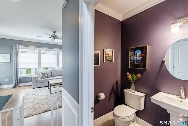 50 Lexington Gardens 50, North Haven, CT 06473