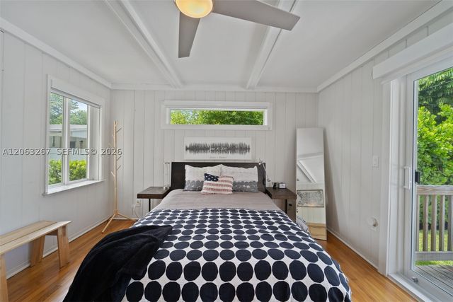 1433 NE 17th Way, Fort Lauderdale, FL 33304
