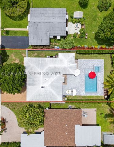 1433 NE 17th Way, Fort Lauderdale, FL 33304