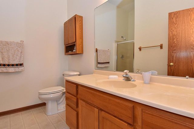10320 W Whitnal Edge CIRCLE #A, Franklin, WI 53132