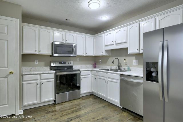 1300 Etawah Ave, Louisville, KY 40222