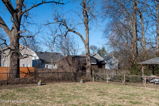 1300 Etawah Ave, Louisville, KY 40222