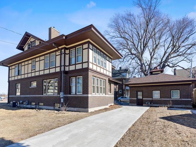 315 W Fountain Street, Albert Lea, MN 56007