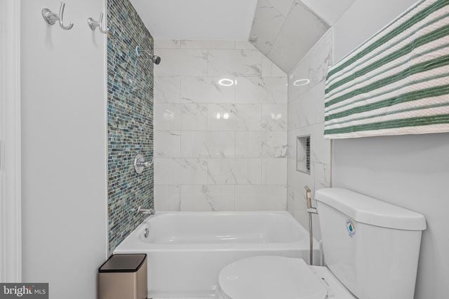 21 GRAMERCY LN, Willingboro, NJ 08046