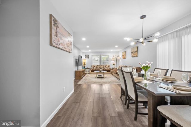 21 GRAMERCY LN, Willingboro, NJ 08046