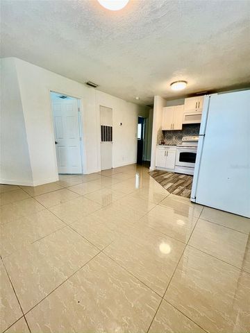 4801 S 14TH AVE, St Petersburg, FL 33711