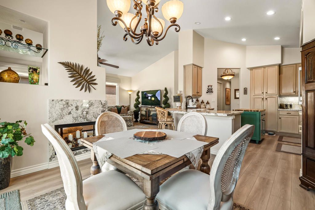 Image 21 of property listing at 76770 Minaret Way, Palm Desert, CA 92211