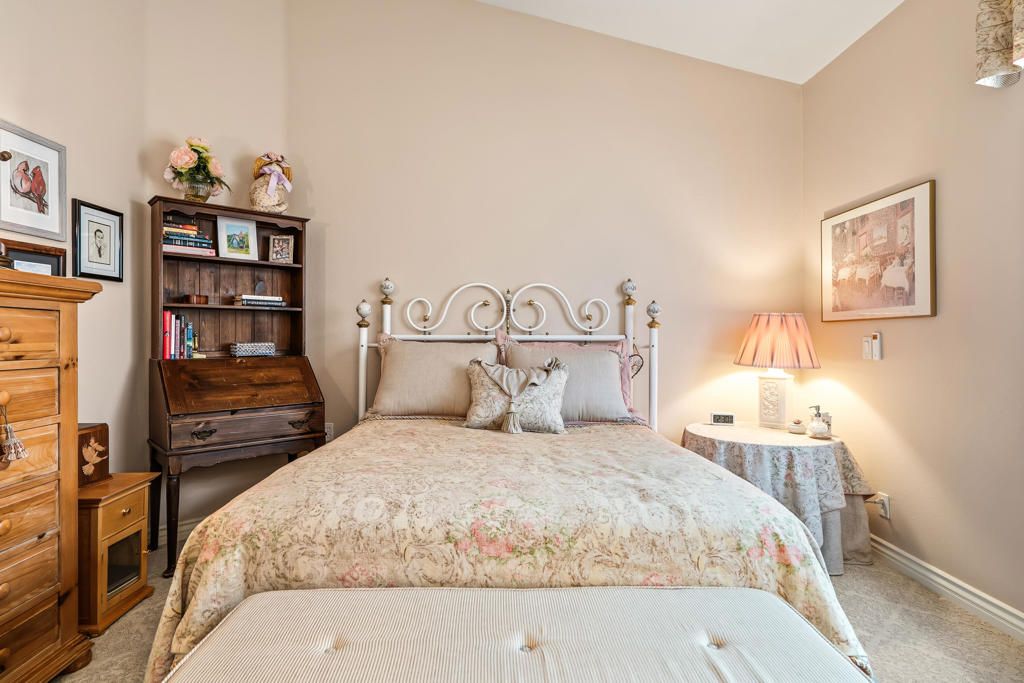 Image 26 of property listing at 76770 Minaret Way, Palm Desert, CA 92211