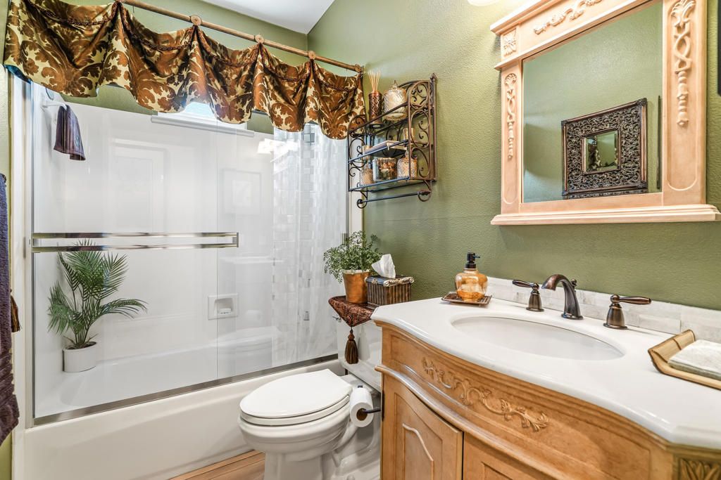Image 33 of property listing at 76770 Minaret Way, Palm Desert, CA 92211