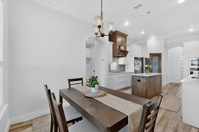 125 Remington Park Drive, Springtown, TX 76082