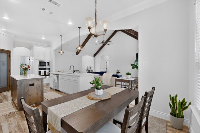 125 Remington Park Drive, Springtown, TX 76082