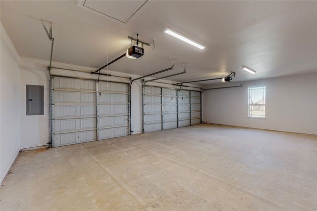 125 Remington Park Drive, Springtown, TX 76082