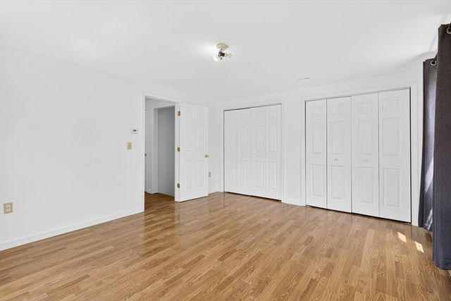 32 Sarah Ln, Belchertown, MA 01007