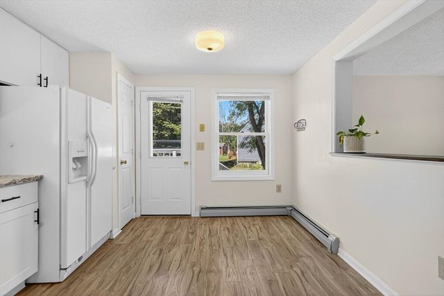 32 Sarah Ln, Belchertown, MA 01007