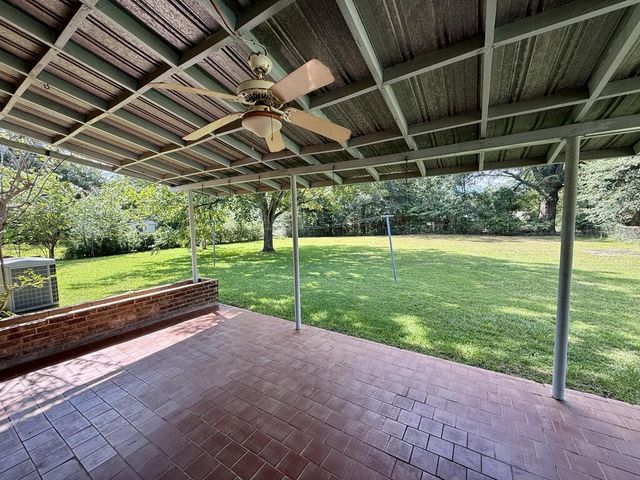 2309 Kristie Lea Dr, Dothan, AL 36303