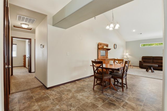 18113 E Michielli Ave, Spokane Valley, WA 99016