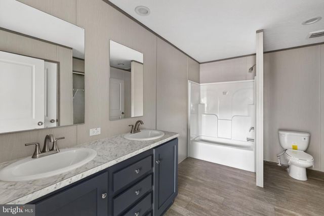302 RACCOON LN, Louisa, VA 23093