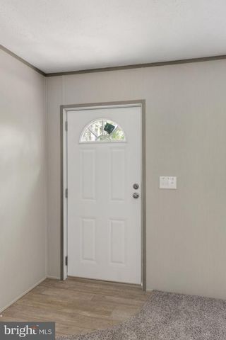 302 RACCOON LN, Louisa, VA 23093