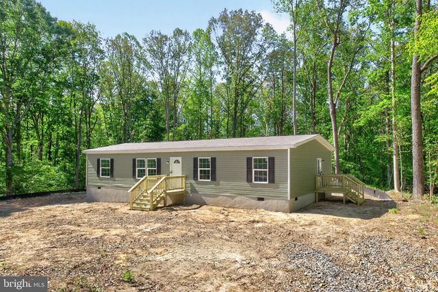 302 RACCOON LN, Louisa, VA 23093