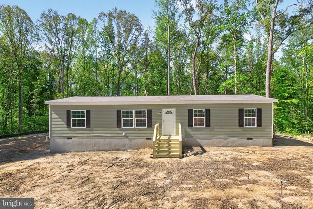 302 RACCOON LN, Louisa, VA 23093