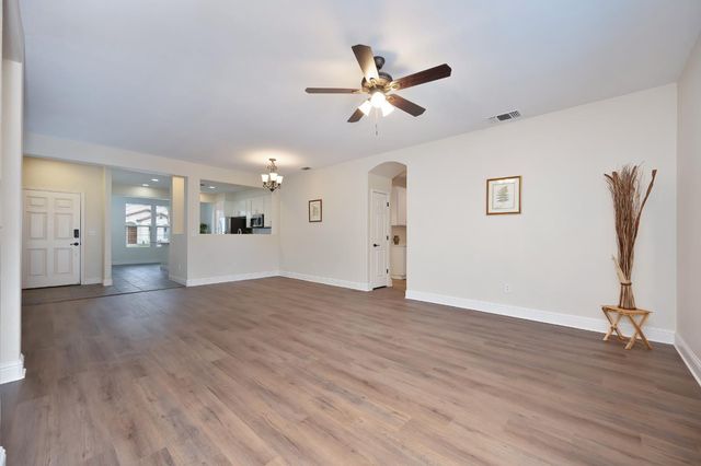 6530 Mystery Mountain Way, Rocklin, CA 95765