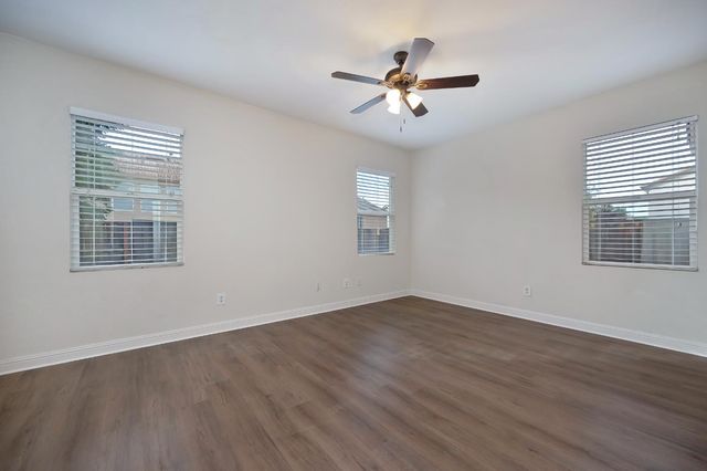 6530 Mystery Mountain Way, Rocklin, CA 95765