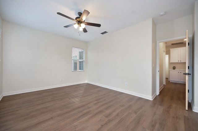 6530 Mystery Mountain Way, Rocklin, CA 95765