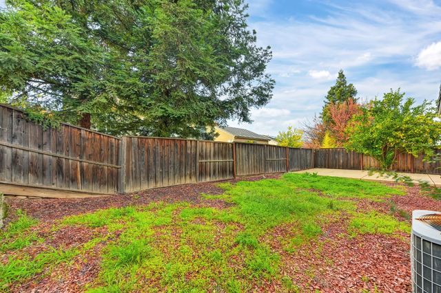 6530 Mystery Mountain Way, Rocklin, CA 95765