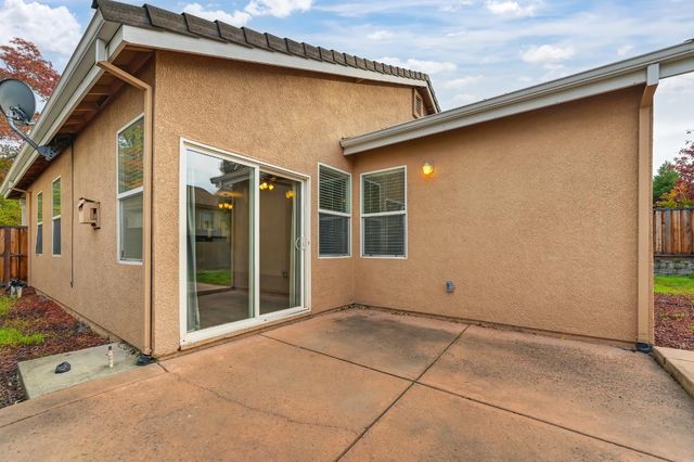 6530 Mystery Mountain Way, Rocklin, CA 95765