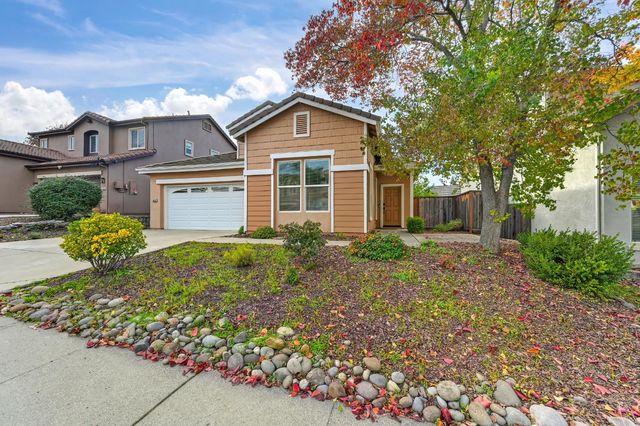 6530 Mystery Mountain Way, Rocklin, CA 95765