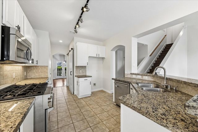 1330 Summer Terrace Drive, Sugar Land, TX 77479