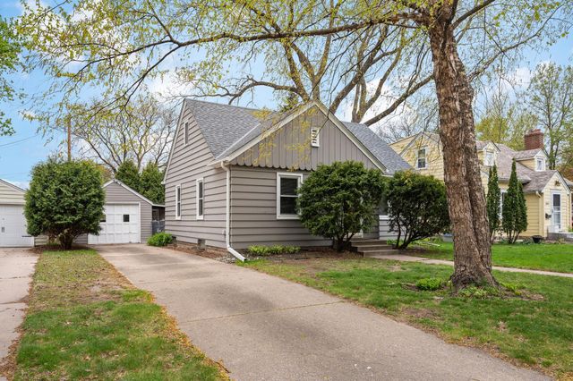 1178 Idaho Avenue W, Saint Paul, MN 55108