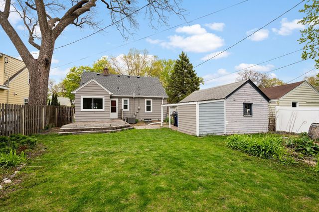 1178 Idaho Avenue W, Saint Paul, MN 55108