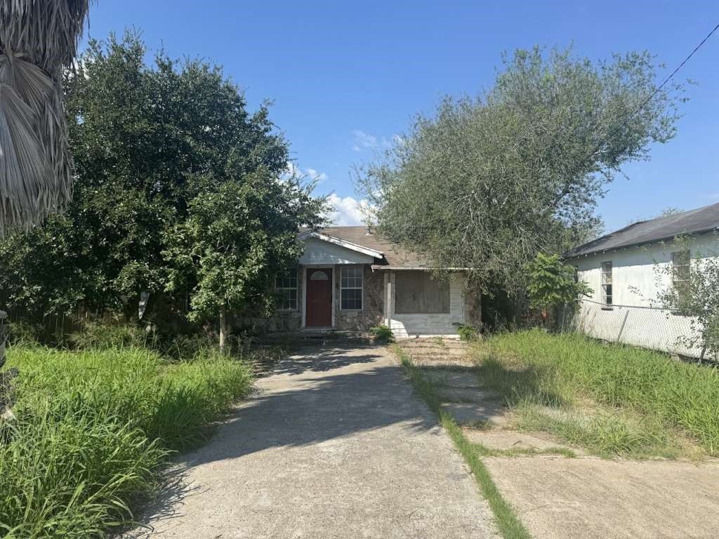 4407 Angela Dr, Corpus Christi, TX 78416 — photo 2