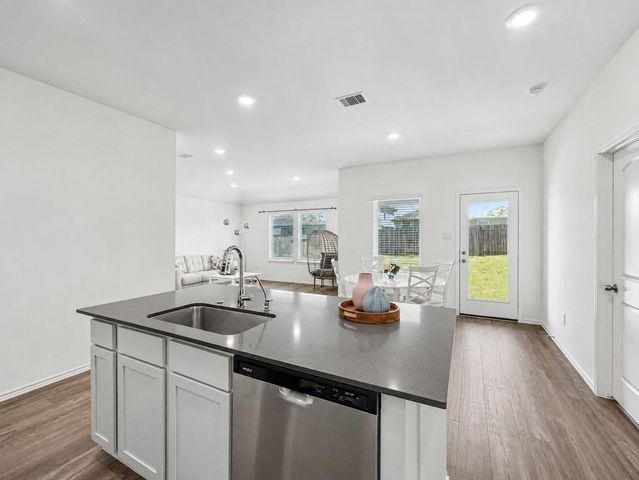 11936 Summer Oak Trail, Willis, TX 77318