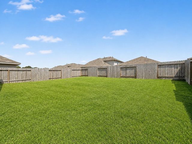 11936 Summer Oak Trail, Willis, TX 77318