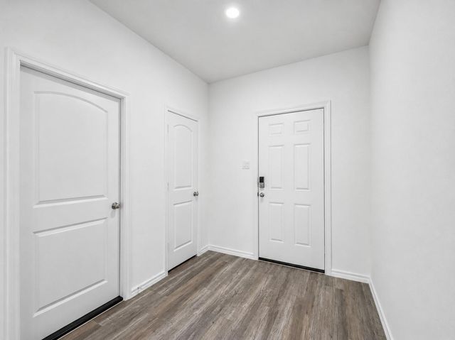 11936 Summer Oak Trail, Willis, TX 77318