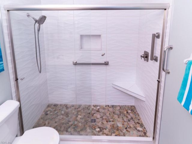 1067 Hanson WAY, Virginia Beach, VA 23454