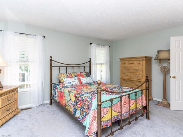 1067 Hanson WAY, Virginia Beach, VA 23454