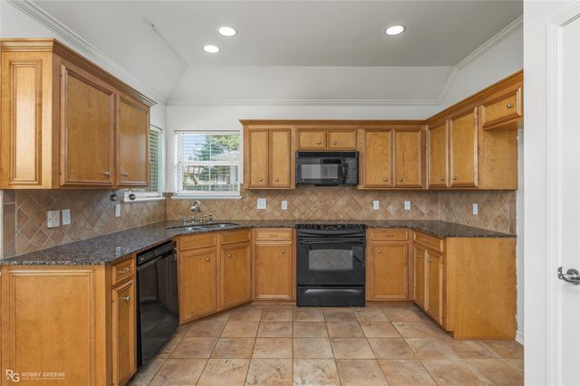 407 Springfield Place, Bossier City, LA 71112
