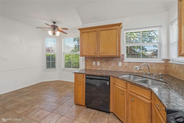407 Springfield Place, Bossier City, LA 71112