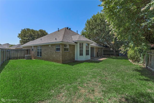 407 Springfield Place, Bossier City, LA 71112