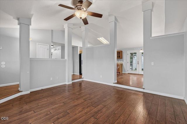 2812 Table Rock Road, Medford, OR 97501