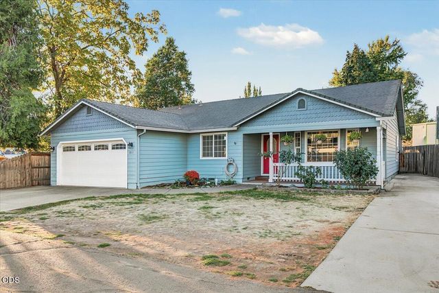 2812 Table Rock Road, Medford, OR 97501