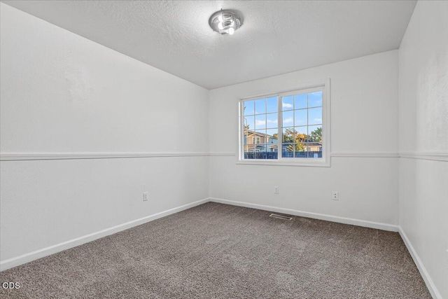 2812 Table Rock Road, Medford, OR 97501