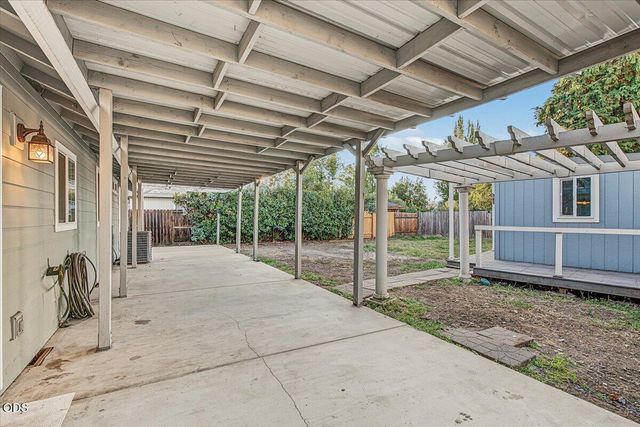 2812 Table Rock Road, Medford, OR 97501