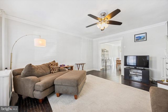 319 HERMITAGE ST, Philadelphia, PA 19128