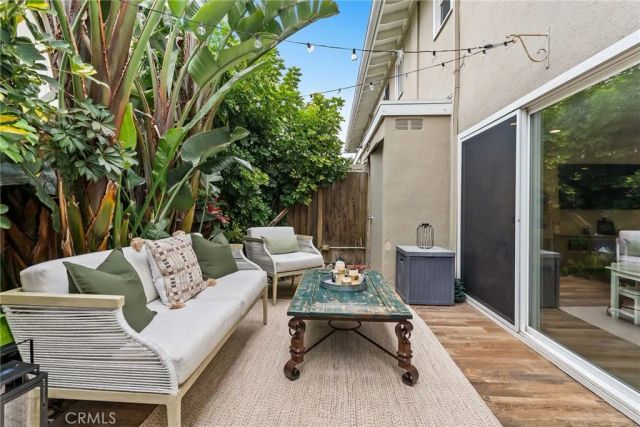 1741 Tustin Avenue 1A, Costa Mesa, CA 92627